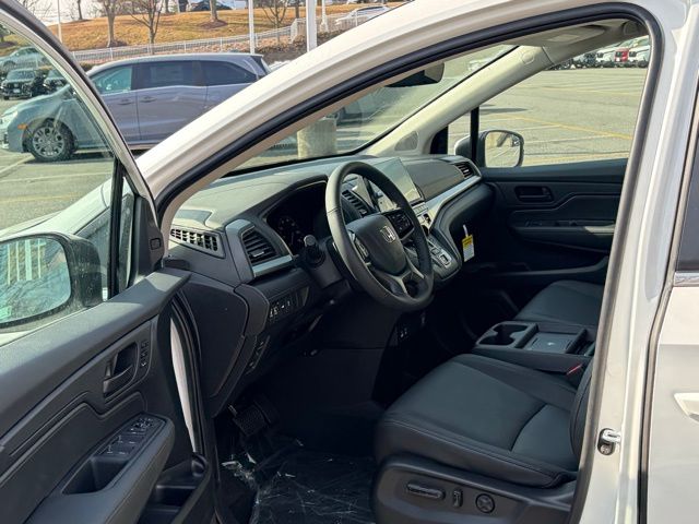 new 2026 Honda Odyssey car, priced at $42,508