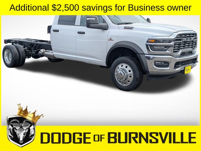 Bright White Clearcoat 2026 RAM 4500 Chassis Pickup Truck 8-Speed Automatic