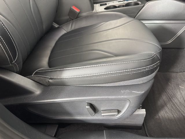 2025 Carbonized Gray Metallic Ford Escape Platinum AWD SUV