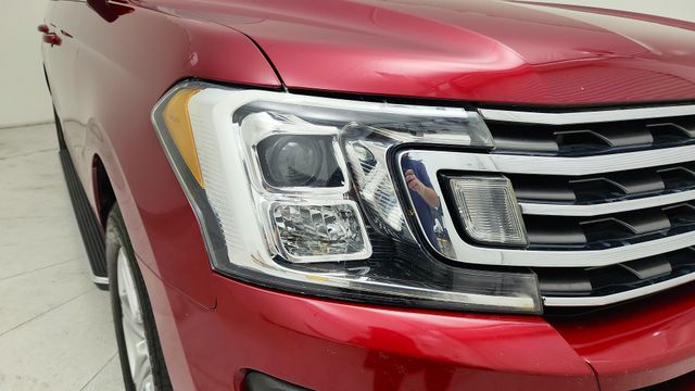 2019 Ford Expedition XLT Red at Autostrade