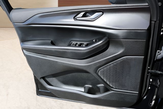 Used Car 2023 Jeep Grand Cherokee  Altitude For Sale Under $30,000 In Austin, Texas