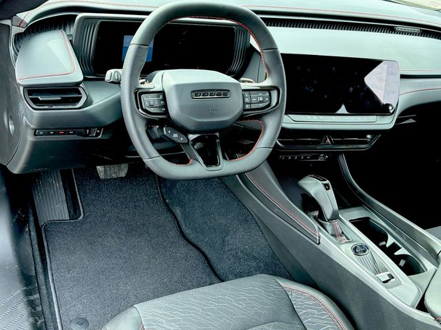 New 2026 Triple Nickel Exterior Paint Dodge R/T Scat Pack image 19