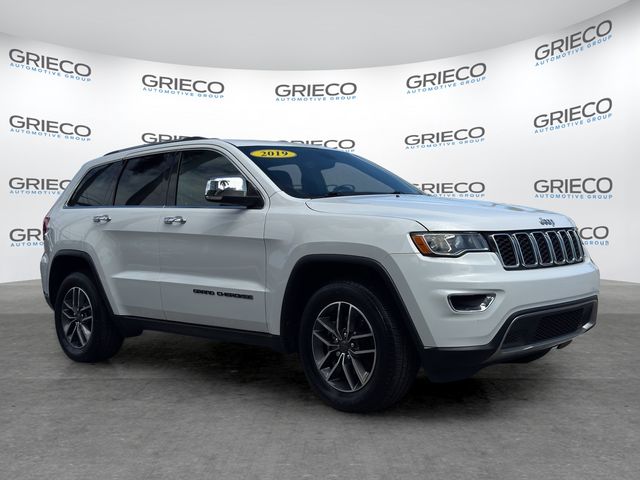 Bright White Clearcoat 2019 Jeep Grand Cherokee SUV / Crossover 4X2 8-Speed Automatic