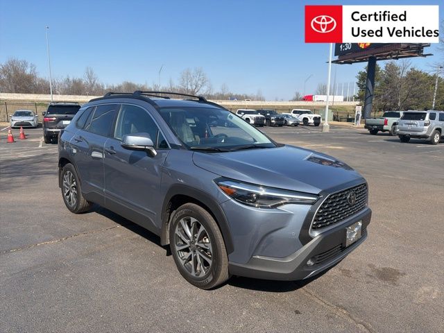 2024 Toyota Corolla Cross XLE FWD
