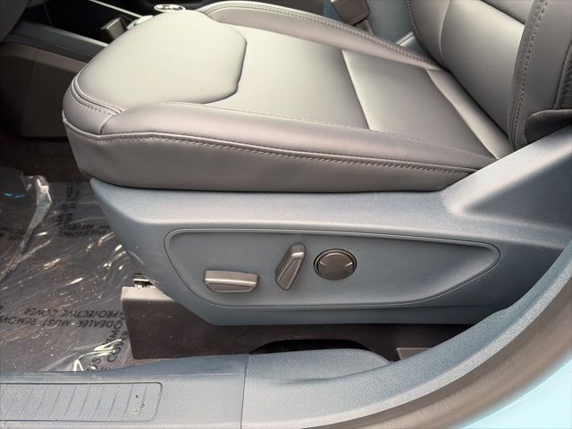2026 Ford Maverick Lariat - 11