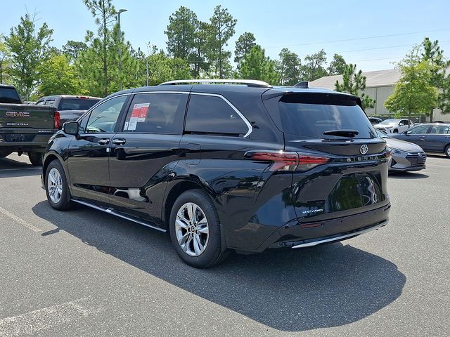 New 2026 Toyota Sienna Van