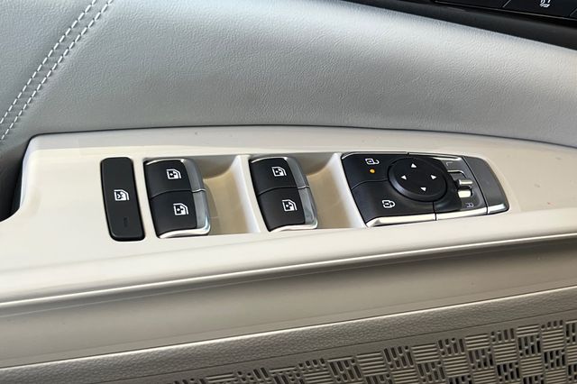 2026 Kia Carnival SX Prestige - Photo 13