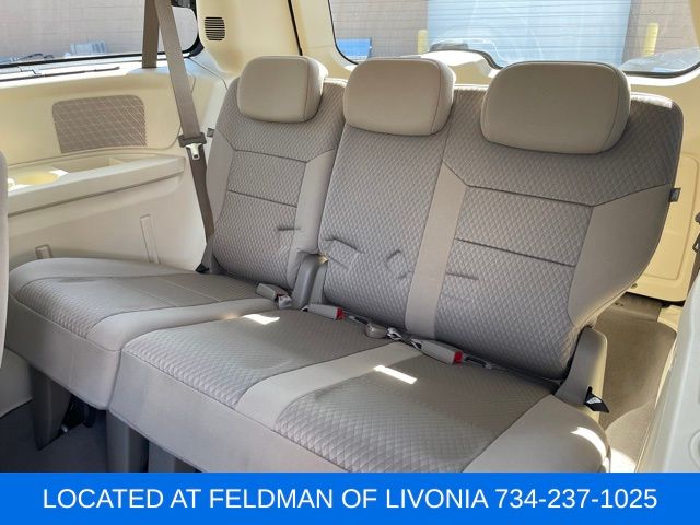 Used 2009 Chrysler Town & Country For Sale in Muncie, IN