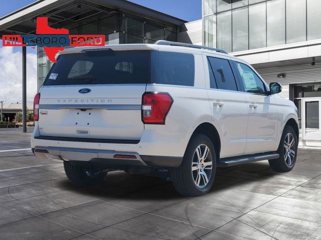 2024 Star White Metallic Tri-Coat Ford Expedition XLT RWD SUV