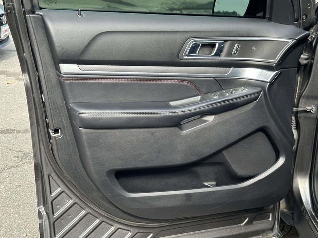 2018 Ford Explorer Sport - Photo 26