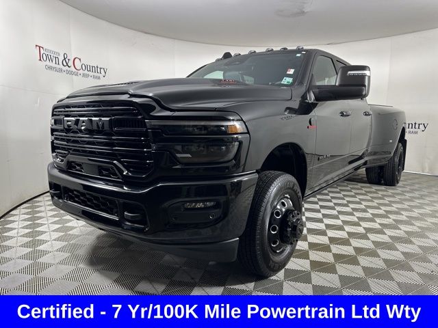 Diamond Black 2025 RAM 3500 Pickup Truck Four-Wheel Drive 8-Speed Automatic
