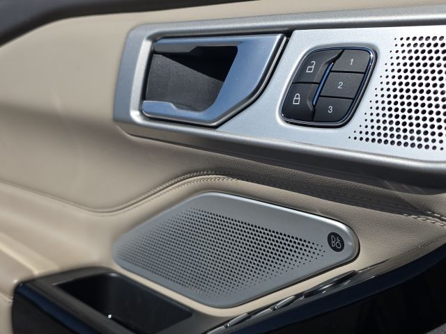 Photo of 2023 Ford Explorer Platinum in Dallas, GA - 25,  2023 Ford Explorer Platinum:167642A