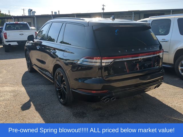 Used 2024 Black Lincoln Reserve image 3