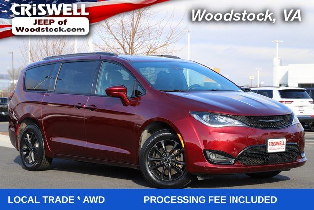 Velvet Red Pearlcoat 2020 Chrysler Pacifica Launch Edition AWD Minivan All-Wheel Drive 9-Speed Automatic