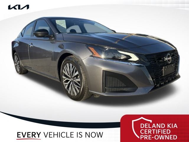 2024 Nissan Altima SV