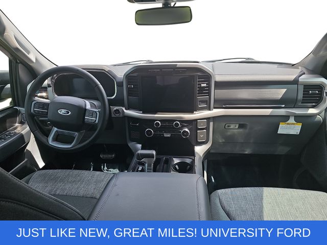 Used 2023 White Ford XLT image 9