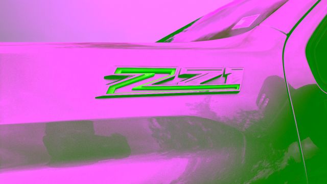 Used 2025 Gray Chevrolet Custom image 38