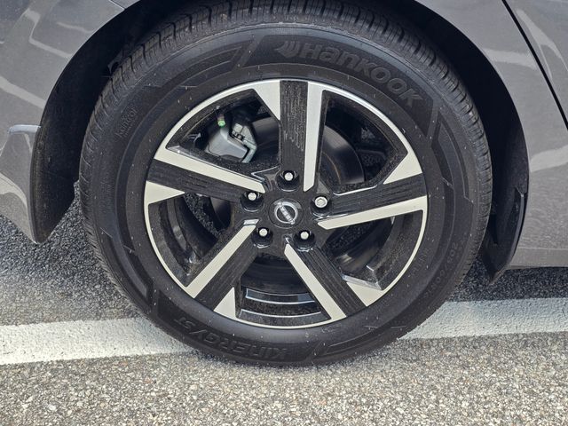 2025 Nissan Sentra SV:B02230