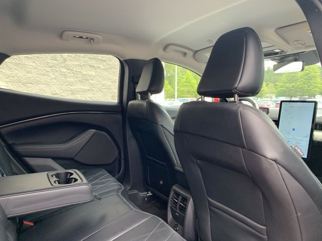 2021 Ford Mustang Mach-E Select photo