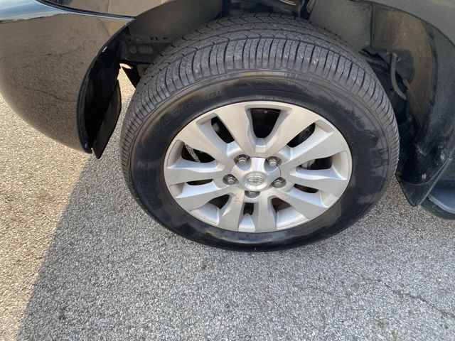 2019 Toyota Sequoia Platinum photo