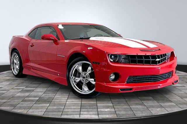 Victory Red 2010 Chevrolet Camaro 2SS Coupe RWD Coupe Rear-Wheel Drive 6-Speed Manual