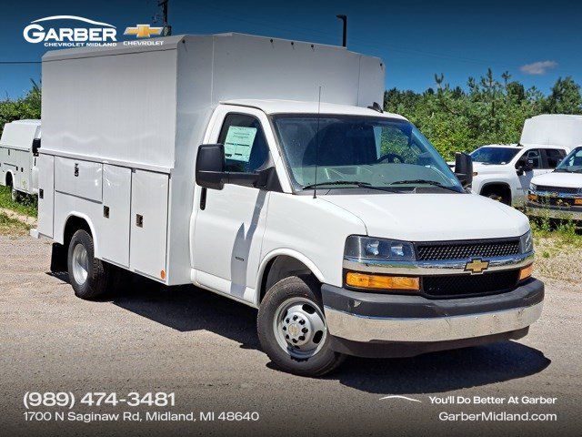 New 2025 Chevrolet Express 3500 - photo 1