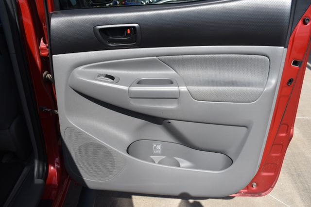 2011 Toyota Tacoma Base - Photo 16