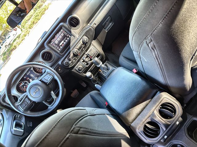 Used 2021 Green Jeep Willys image 20