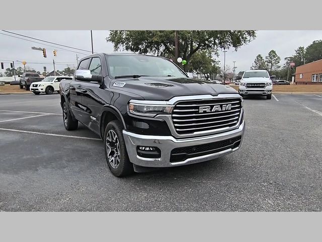 2025 Ram 1500 Laramie Crew Cab 4x4 5'7" Box
