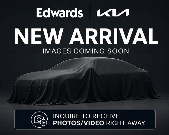 Everlasting Silver 2022 Kia K5 LXS FWD Sedan Front-Wheel Drive 8-Speed Automatic