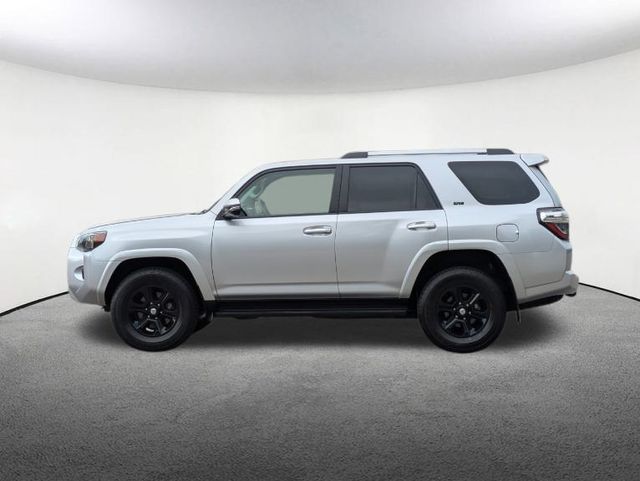 2023 Toyota 4Runner SR5 Premium 40