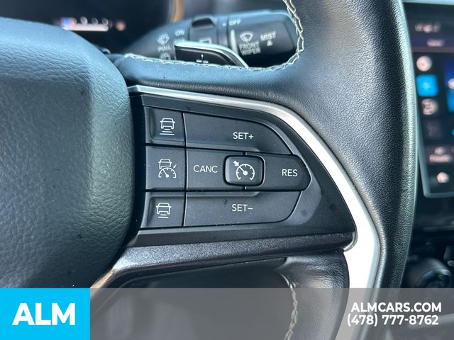 Used 2021 Silver Jeep Laredo image 32