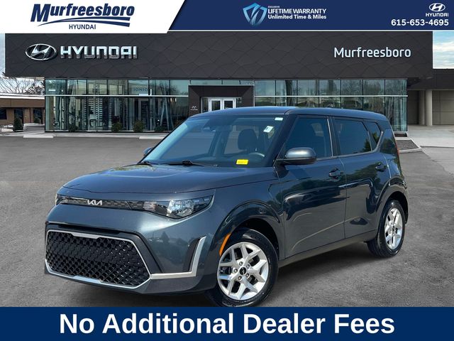  2025 Kia Soul LX FWD   