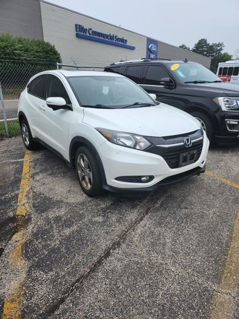 Used 2017  Honda EX image 8