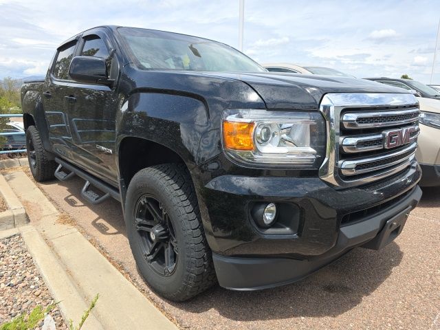 Onyx Black 2019 GMC Canyon SLE Crew Cab 4WD Pickup Truck Four-Wheel Drive 8-Speed Automatic