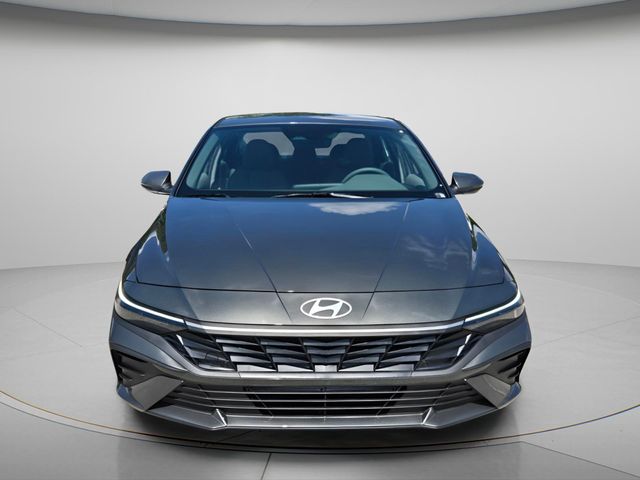 2026 Hyundai Elantra - $21,659
