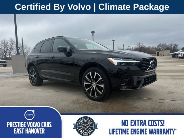 Onyx Black Metallic 2023 Volvo XC60 B5 Plus Dark Theme AWD SUV / Crossover All-Wheel Drive Automatic