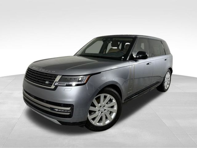 2025 Land Rover Range Rover SE 2