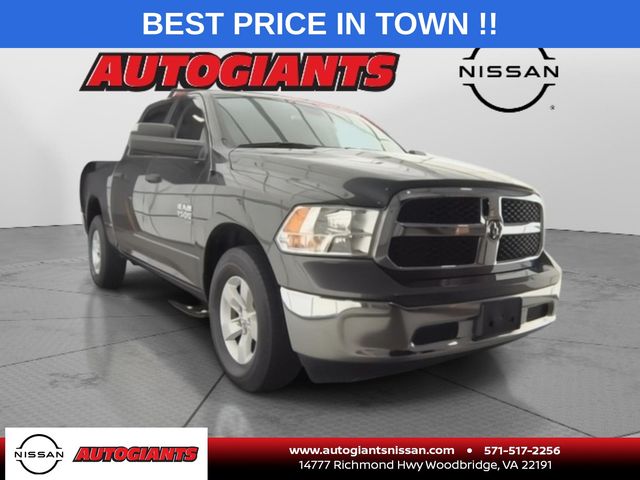 2023 RAM 1500 Classic SLT Crew Cab 4WD