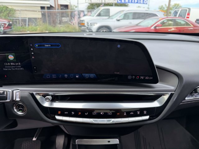 Used 2024 Cadillac LYRIQ SUV