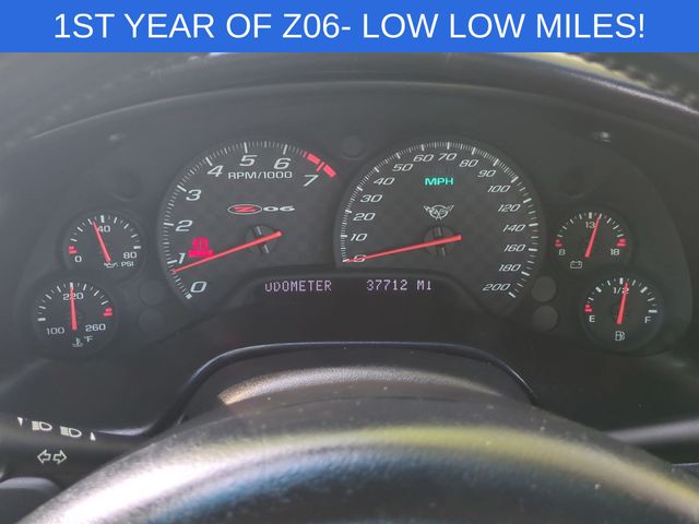 Used 2001 Red Chevrolet Z06 image 19