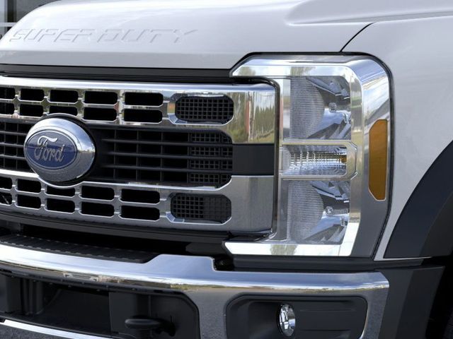 2025 Ford F-550 Super Duty 