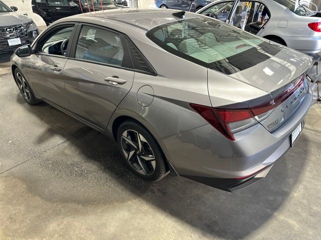 2026 Hyundai Elantra SEL Sport Fluid Metal - Grieco Acura - Image 4