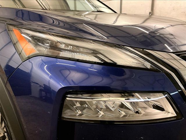 2021 Nissan Rogue SV Blue at South Hills Kia