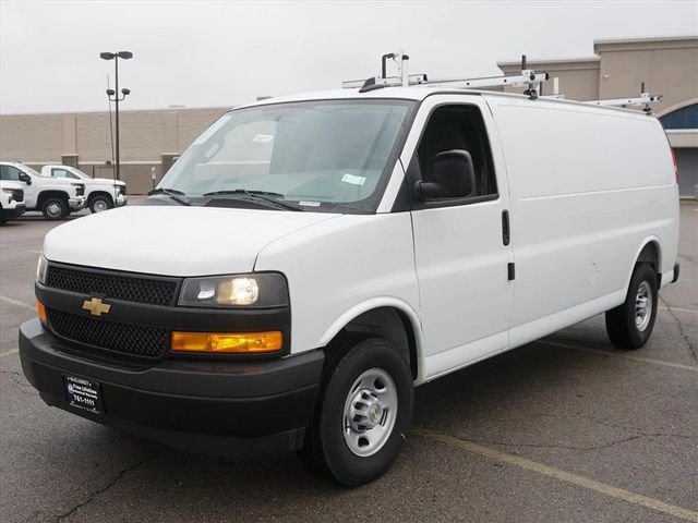 2025 Chevrolet Express 2500