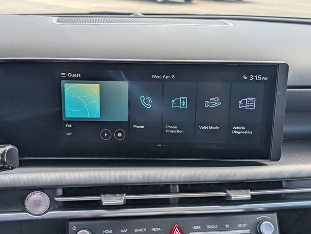 2026 Hyundai Tucson SE Silver at DeMontrond Gulf Freeway