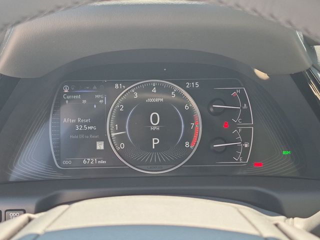 2025 Lexus ES - Image 18