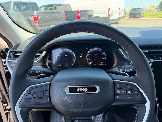 used 2023 Jeep Grand Cherokee car, priced at $25,160