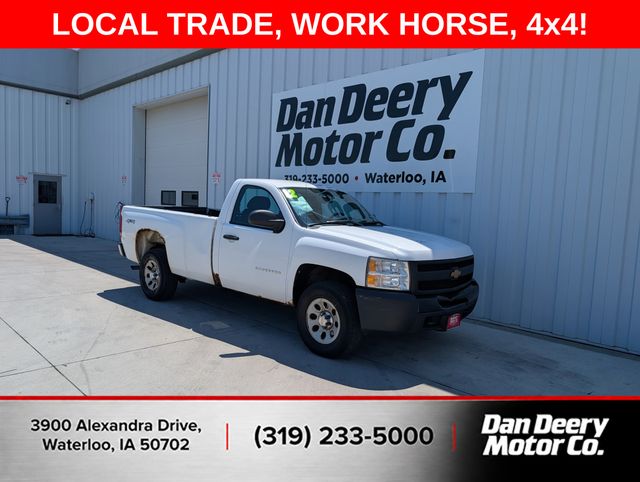 Summit White 2012 Chevrolet Silverado 1500 Pickup Truck Four-Wheel Drive 4-Speed Automatic Overdrive