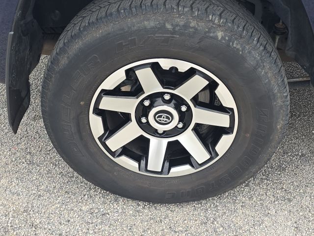 2022 Toyota 4Runner TRD Off-Road Premium:44413A1A